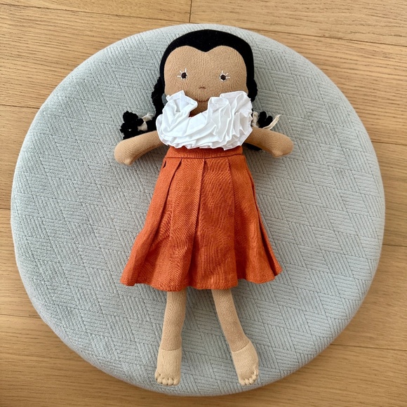 HAZEL VILLAGE Celia Doll + 3 Outfits - Picture 2 of 7